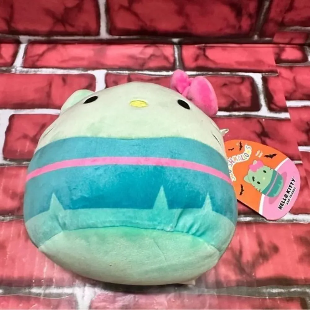 Squishmallows Halloween Hello Kitty Zombie plush Toy